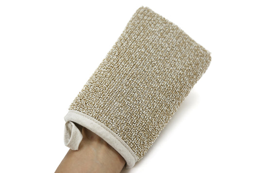 Deep exfoliating Scrub Mitten
