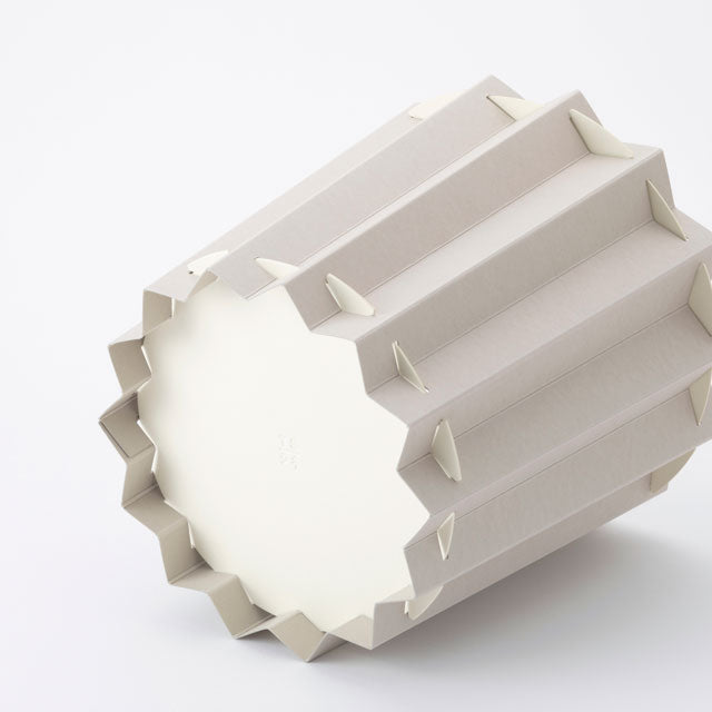 Zigzag box